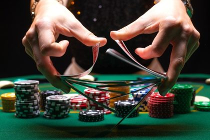 How Online Casino Environments Subtly Manipulate Player Behavior